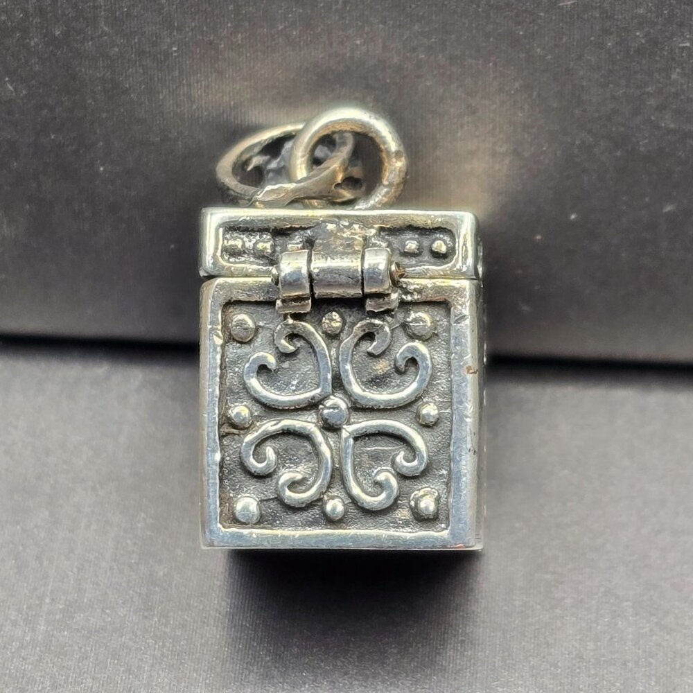 VTG 925 Sterling Silver Prayer Box Pendant 1" 8.07g Signed DHS - Picture 5 of 12